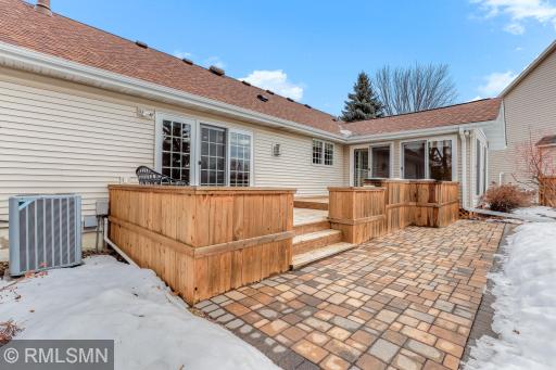 18455 95th Place N, Maple Grove, MN 55311