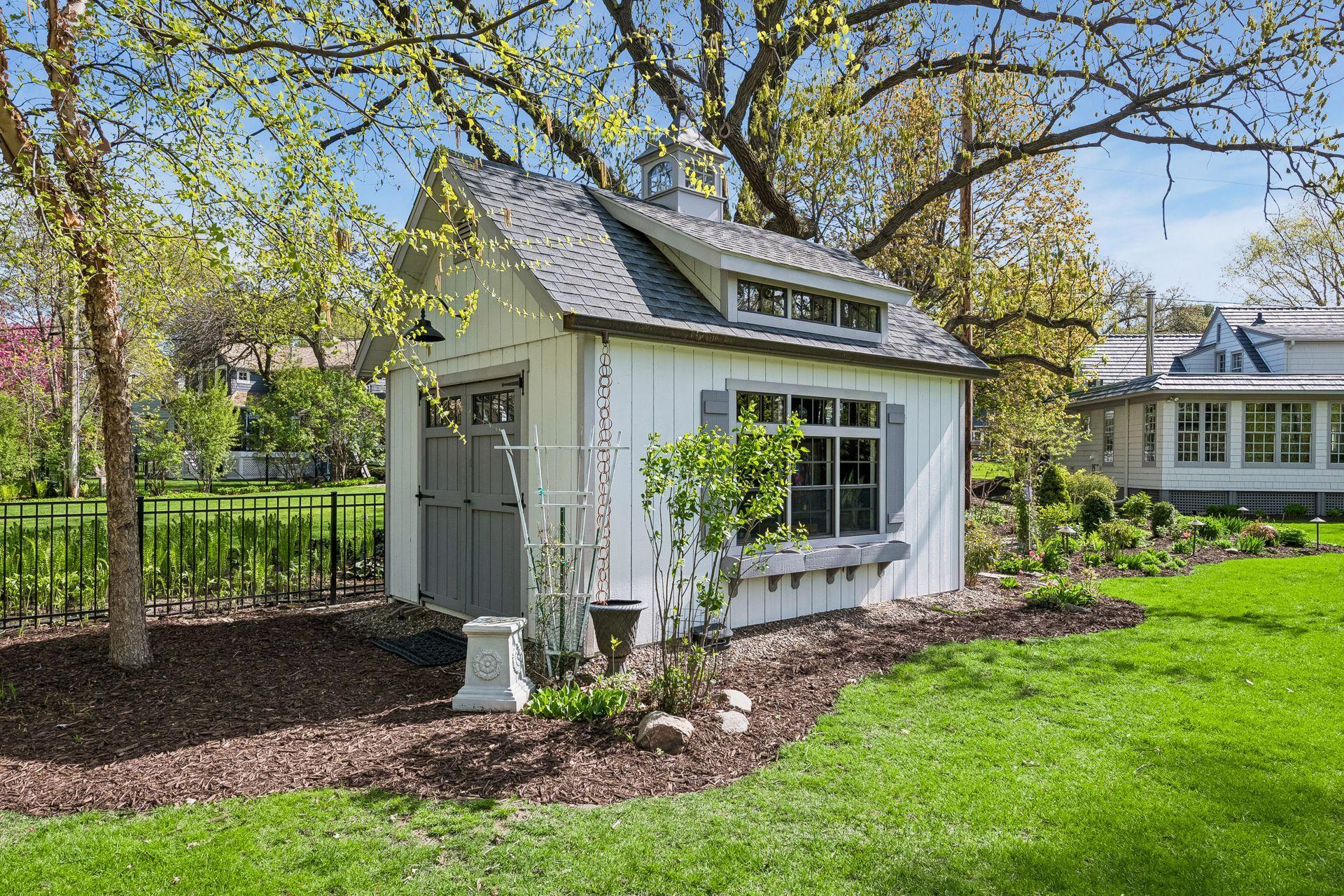 Garden cottage