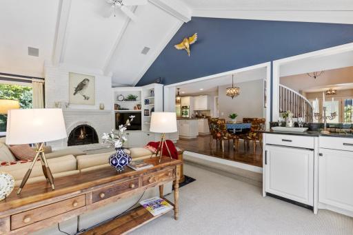 An airy main level where the kitchen, informal dining, and family room come together seamlessly.