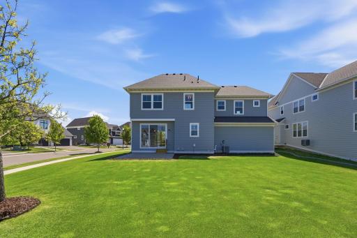 16221 Duskwood Trail, Lakeville, MN 55044