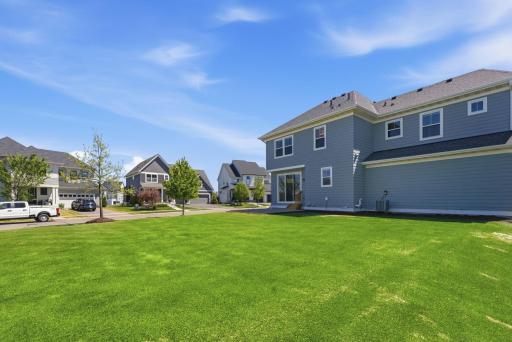 16221 Duskwood Trail, Lakeville, MN 55044