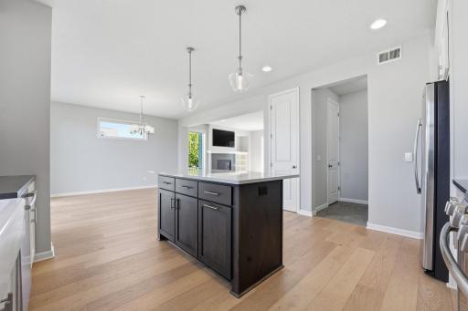 16221 Duskwood Trail, Lakeville, MN 55044