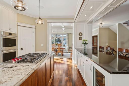 4243 Vincent Avenue S, Minneapolis, MN 55410