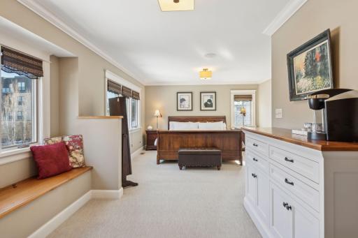 4243 Vincent Avenue S, Minneapolis, MN 55410