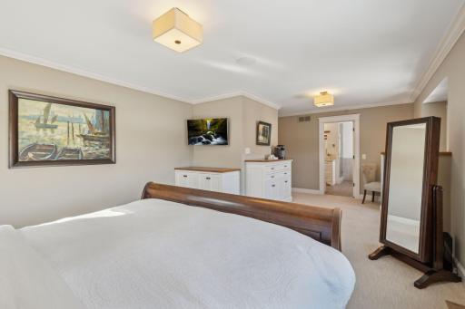 4243 Vincent Avenue S, Minneapolis, MN 55410