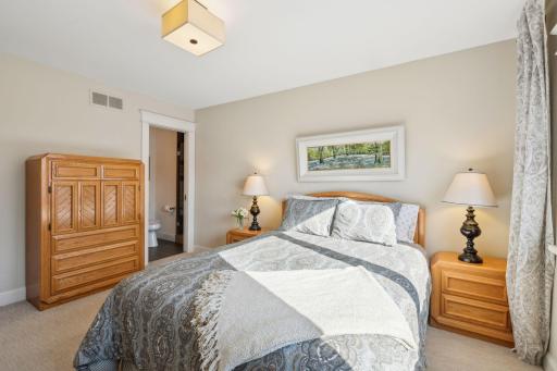 4243 Vincent Avenue S, Minneapolis, MN 55410