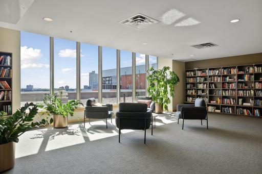 215 10th Avenue S, 212, Minneapolis, MN 55415