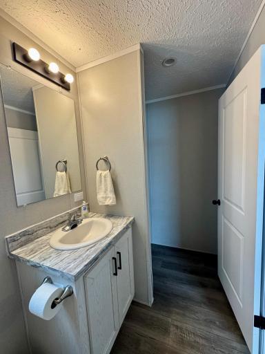 Primary Bathroom & Walk-In Closet