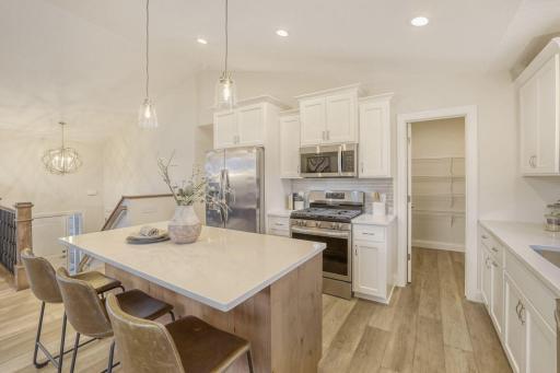 2871 Trinity Drive, Shakopee, MN 55379