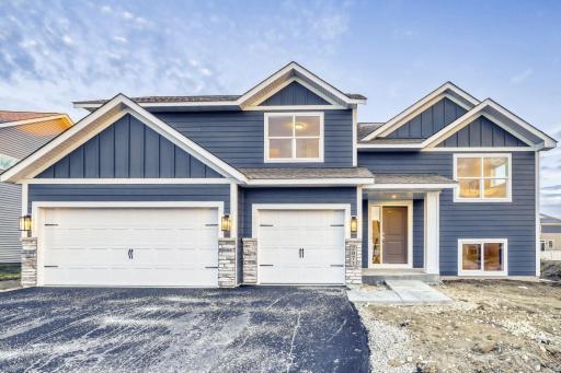 Photo for 2871 Trinity Drive, Shakopee, MN 55379 - listing #7008663 2871 Trinity Drive, Shakopee, MN 55379