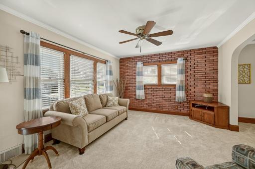 415 23rd Avenue SW, Rochester, MN 55902