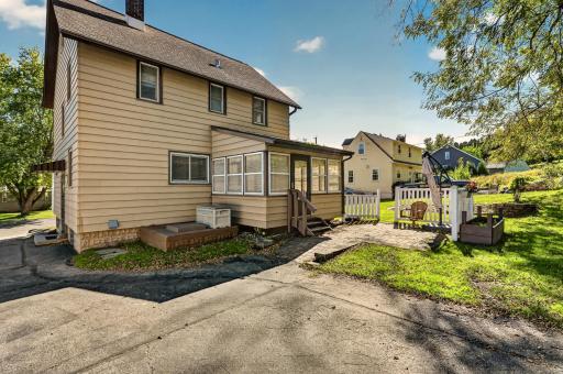 415 23rd Avenue SW, Rochester, MN 55902