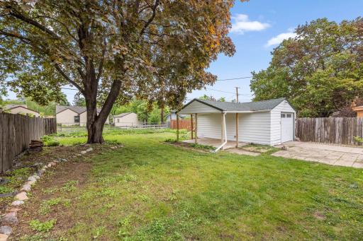 749 Cottage Avenue W, Saint Paul, MN 55117