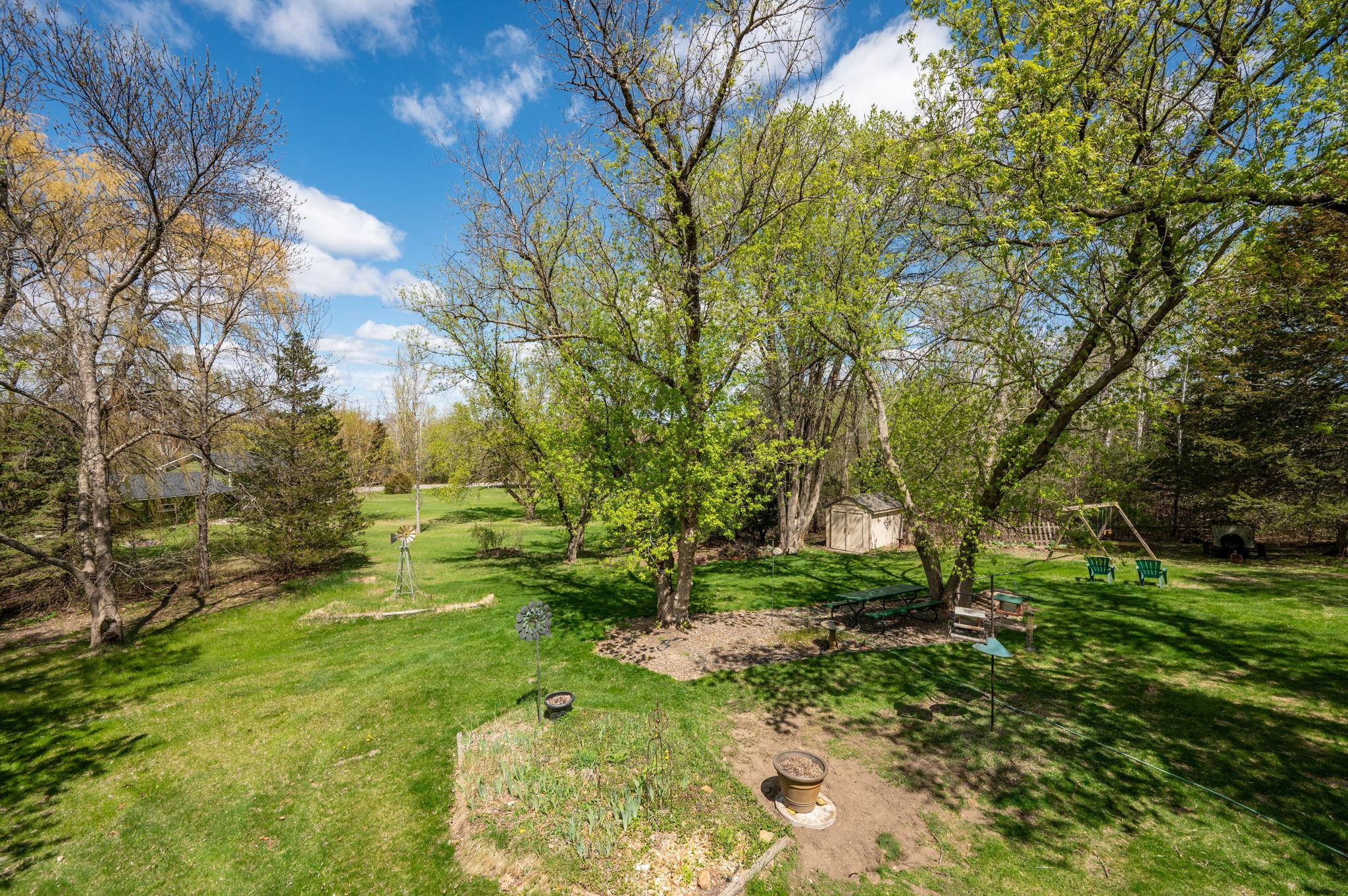 Private back yard! Beautiful private views!