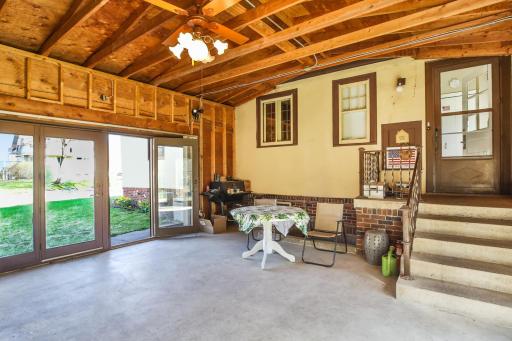 929 Elm Avenue E, Waseca, MN 56093