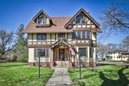 929 Elm Avenue E, Waseca, MN 56093