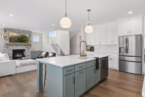 18505 Jabiru Path, Lakeville, MN 55044