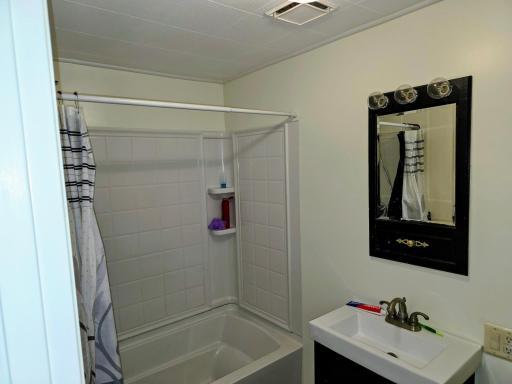 611 9th Street, International Falls, MN 56649