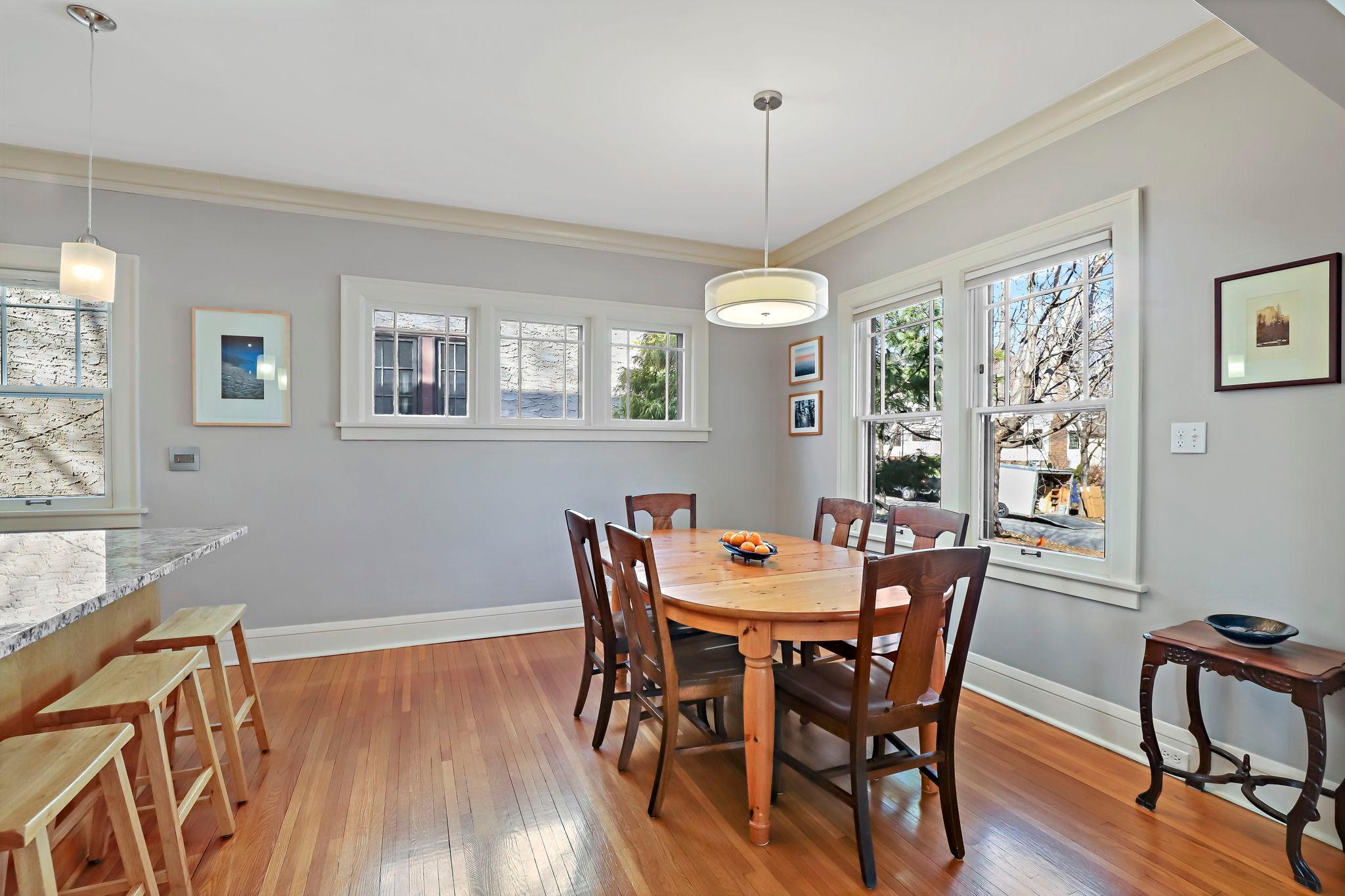 36-web-or-mls-5052 Morgan Ave, Minneapolis, MN_0017.jpg