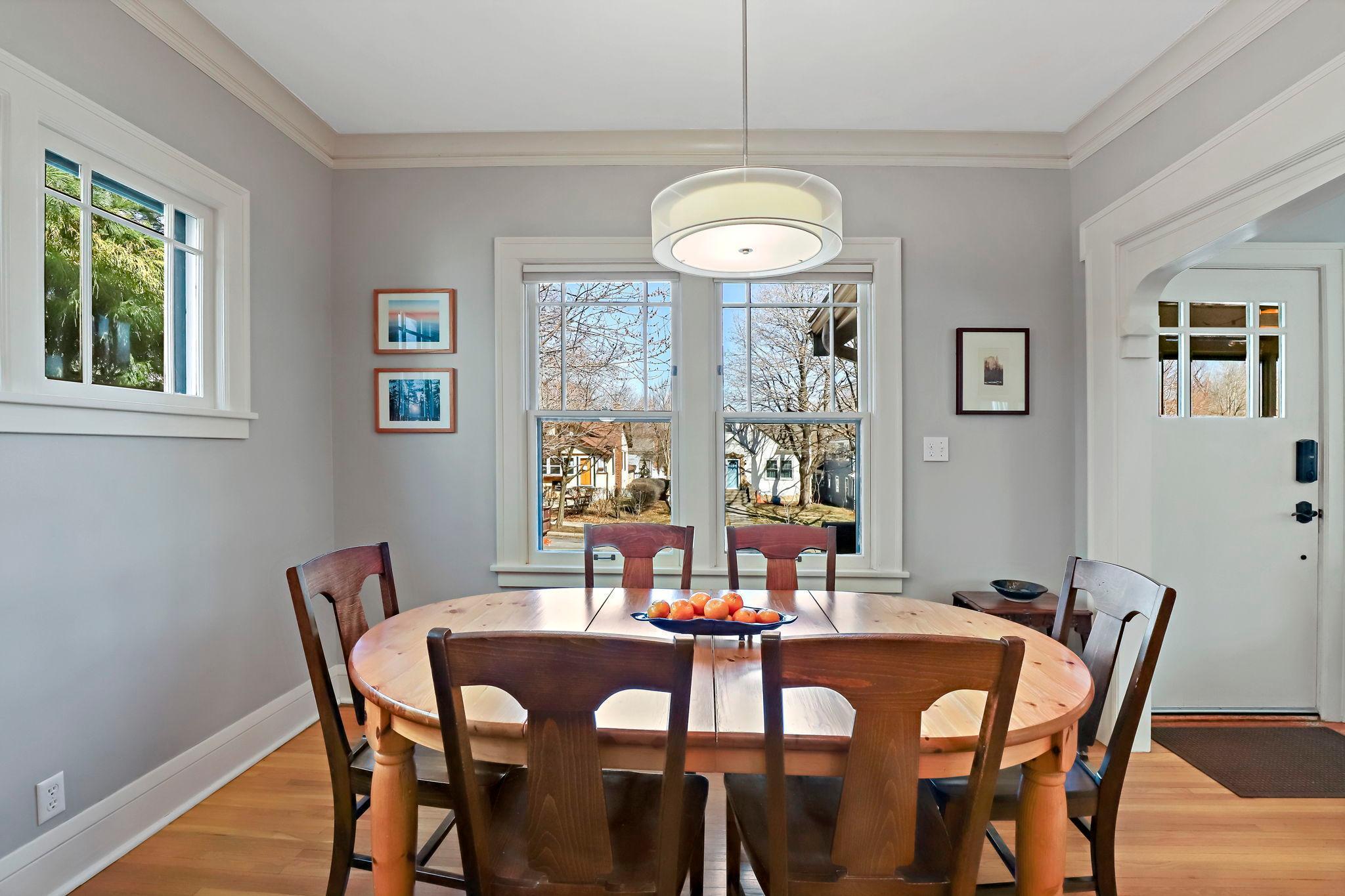 37-web-or-mls-5052 Morgan Ave, Minneapolis, MN_0018.jpg