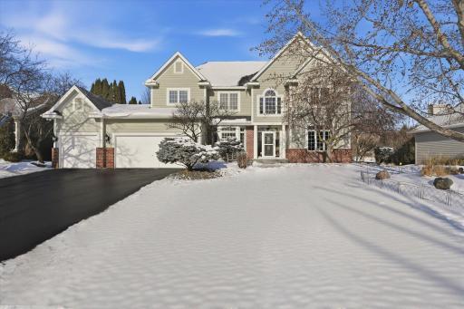 Photo for 18566 Magenta Bay, Eden Prairie, MN 55347 - listing #7009090 18566 Magenta Bay, Eden Prairie, MN 55347