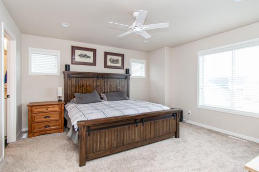 5507 Lori Lane W, West Fargo, ND 58078