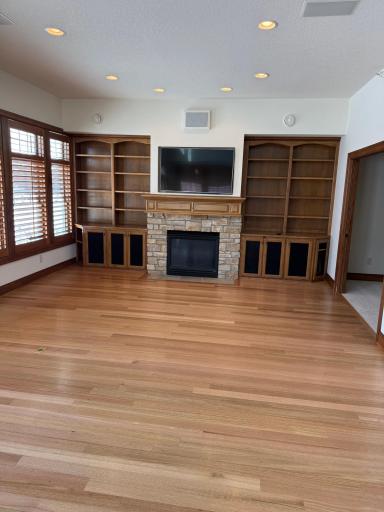 21957 Minnetonka Boulevard, 15, Excelsior, MN 55331
