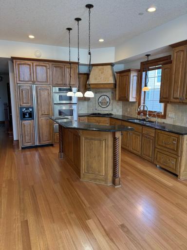 21957 Minnetonka Boulevard, 15, Excelsior, MN 55331