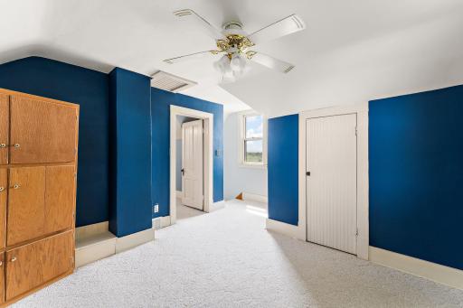 37320 Oriole Avenue, Lindstrom, MN 55045