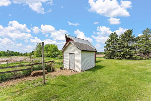 37320 Oriole Avenue, Lindstrom, MN 55045