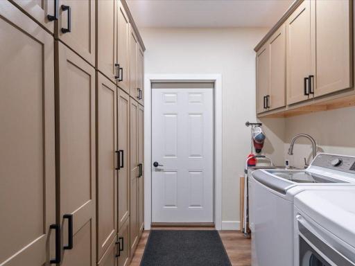 2855 SW 8th Street, Grand Rapids, MN 55744
