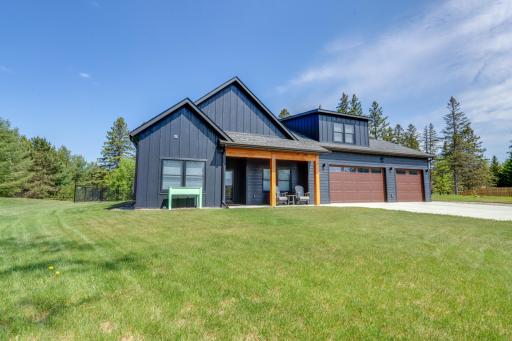 2855 SW 8th Street, Grand Rapids, MN 55744