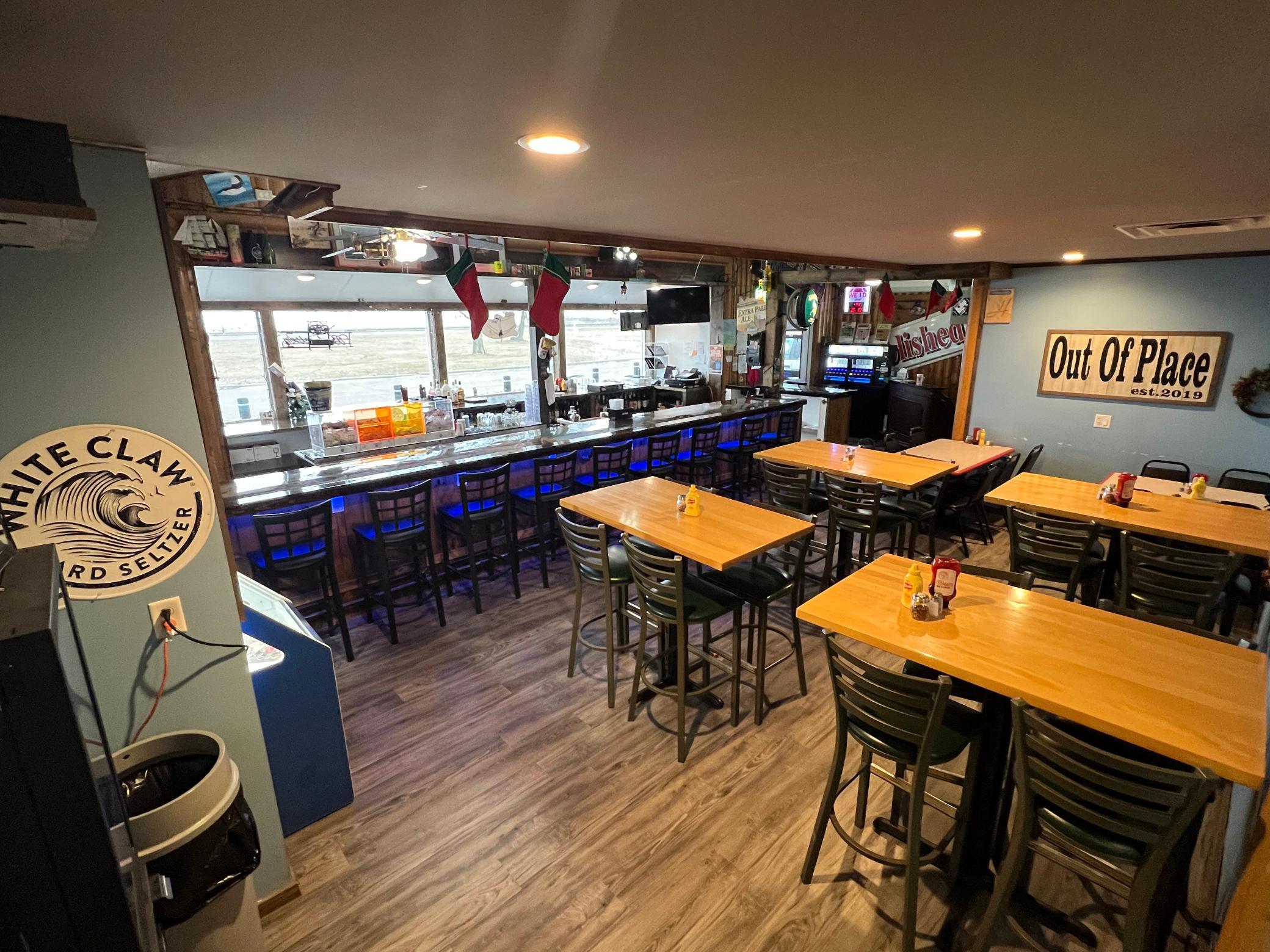 Dining with view of Mille Lacs Lake