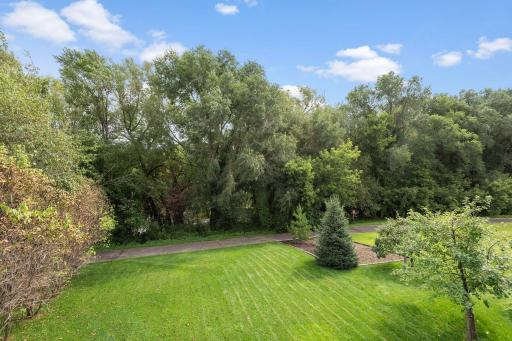 Private Views of Crow River and Crow Hassan Park Reserve - a lot of wildlife!