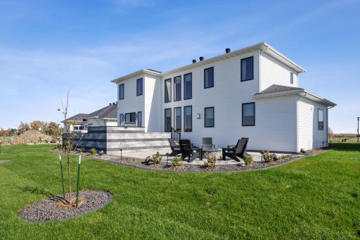 6837 Sunrise Point, Horace, ND 58047