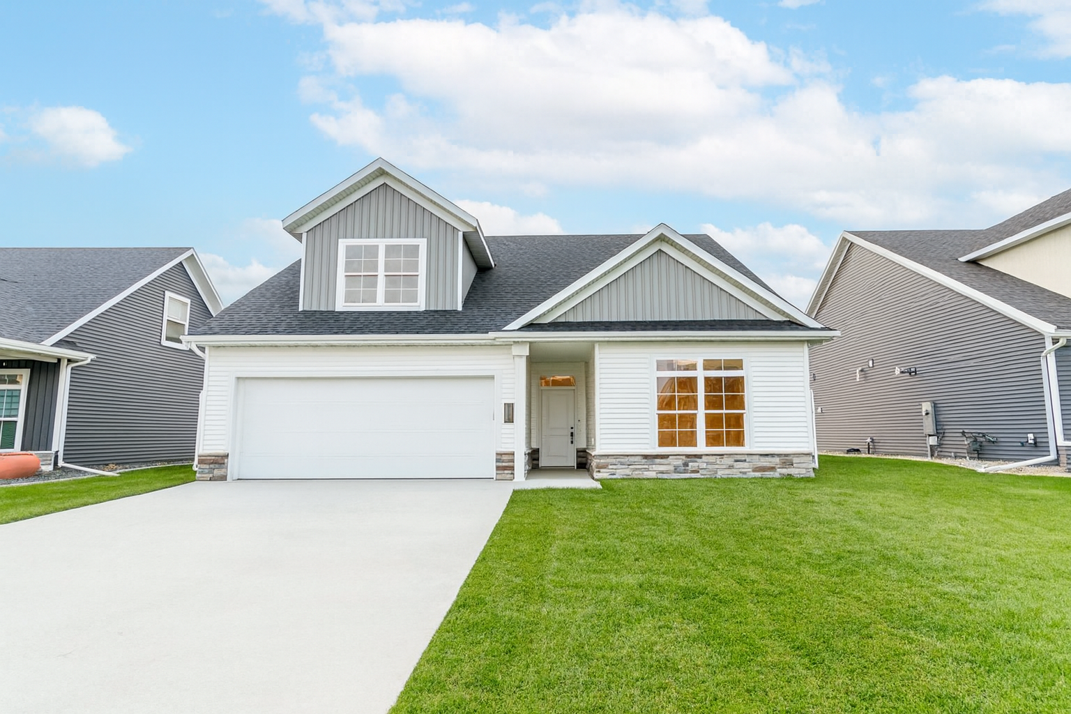 5108 Mira Way W - Landscaping Included (virtually shown)!