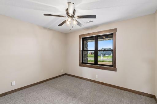 480 Coyote Way, New Richmond, WI 54017