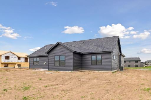 480 Coyote Way, New Richmond, WI 54017