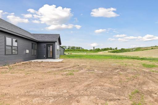 480 Coyote Way, New Richmond, WI 54017