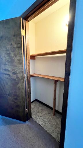 1221 Madison Avenue, 215, Detroit Lakes, MN 56501