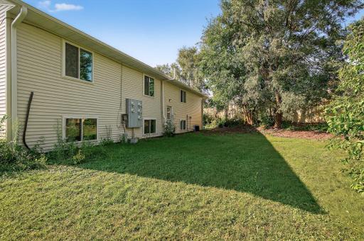 Enjoy the green space in the back of hte bhilding