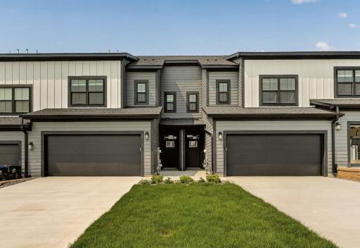 2727 Bentgrass Road NW, Rochester, MN 55901