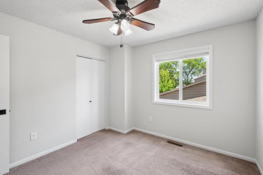 15834 Griffon Path, Apple Valley, MN 55124