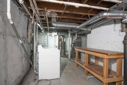 608 7th Avenue S, Hopkins, MN 55343