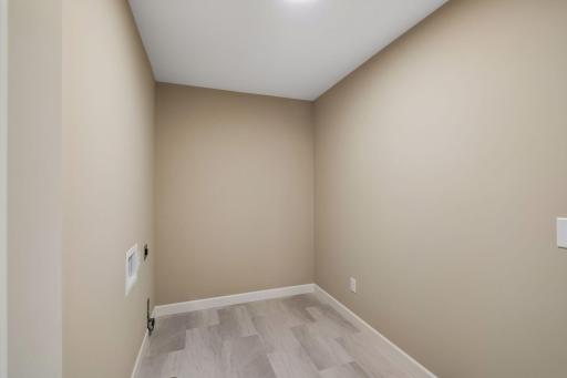 7264 Ambercrest Curve, Inver Grove Heights, MN 55077