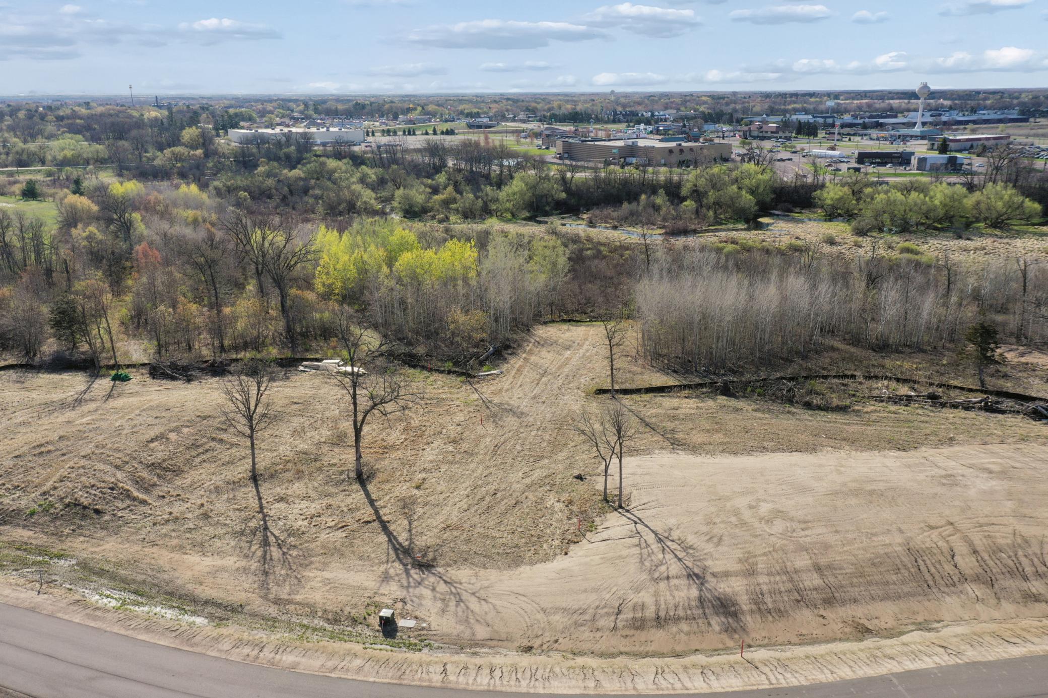 5185 389th Trl - Wooded Backyard, Southfacing Backyard Views