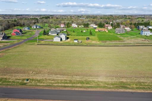 39036 Everton Avenue, North Branch, MN 55056