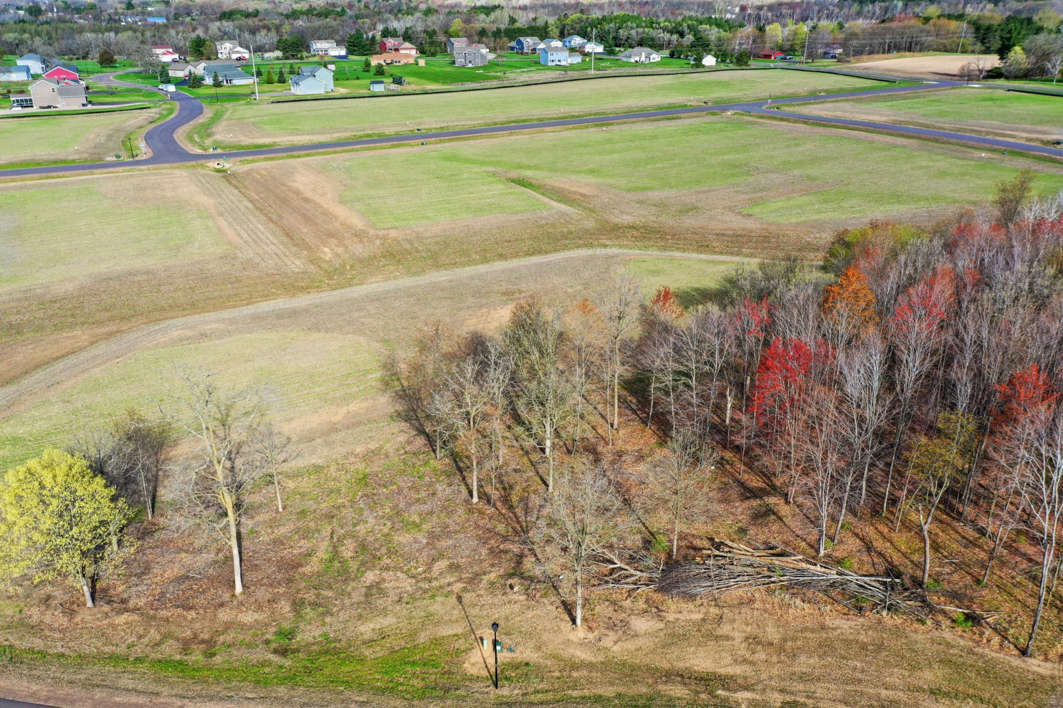 5254 389th Trail - Nicely tree-lined/private lot