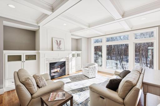 15525 52nd Place N, Minneapolis, MN 55446