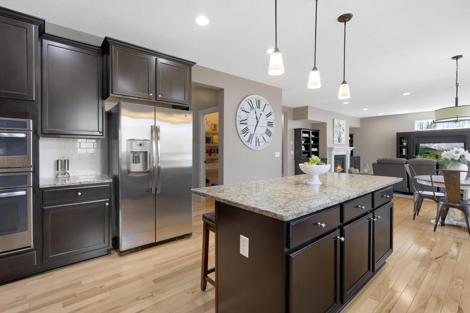 Huge kitchen island for cooking and entertaining!